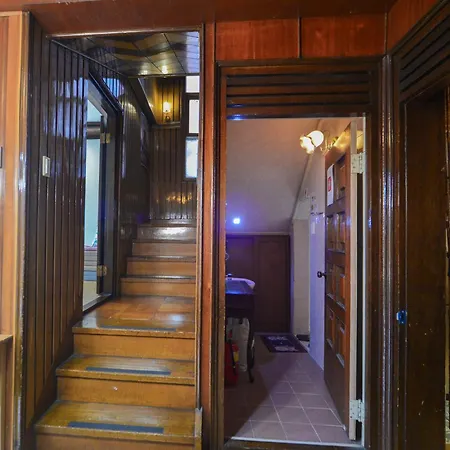 Seoulpapa Guesthouse - Female Only